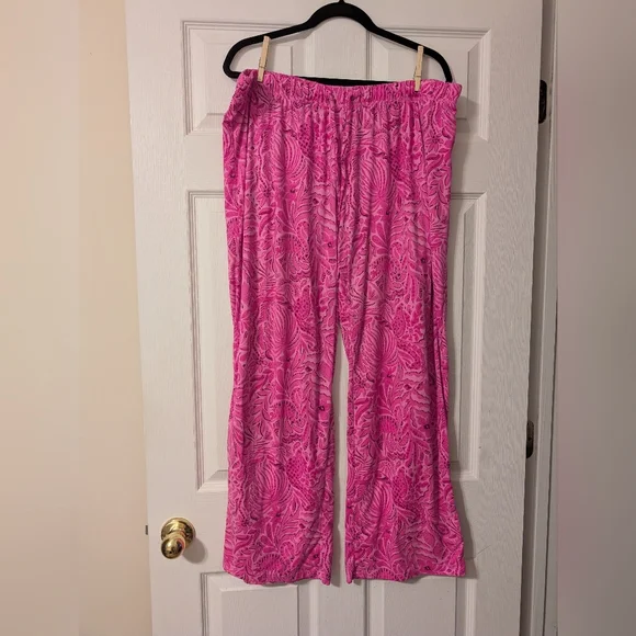 Lilly Pulitzer Pajama- Cerise Pink Pinkie Promises XXL - Picture 3 of 9